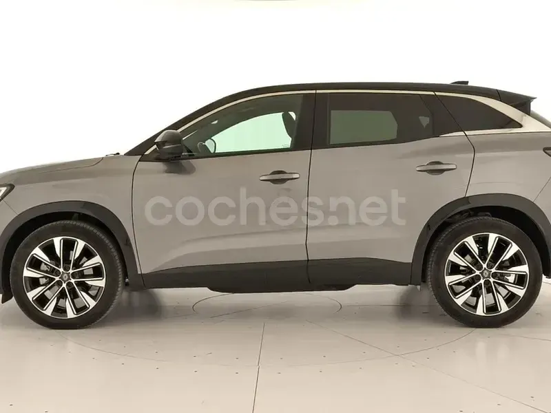 Usado Renault Austral Techno 200 CV (147 kW) 2024 Gris / plata SUV