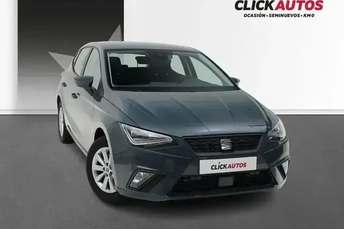 Usado Seat Ibiza Style 115 CV (84 kW) 2025 Blanco Utilitario