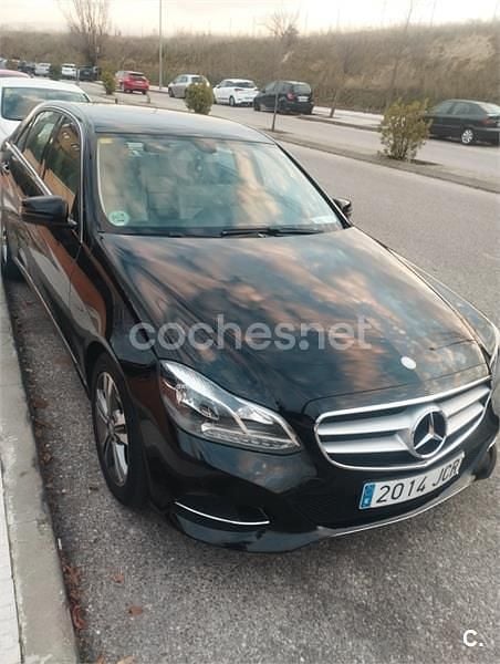 Usado Mercedes E220 Avantgarde 170 CV (125 kW) 2015 Negro Berlina
