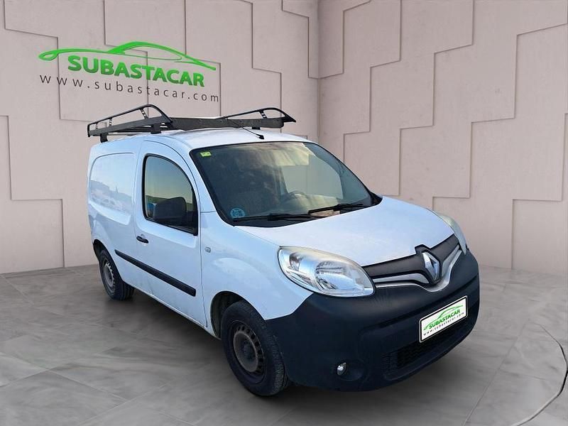 Usado Renault Kangoo 90 CV (66 kW) 2018 Blanco Monovolumen