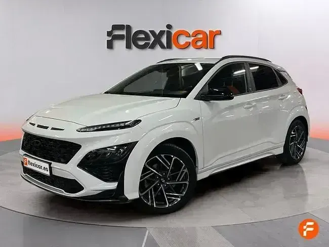 Usado Hyundai Kona N Line 120 CV (88 kW) 2023 Blanco SUV