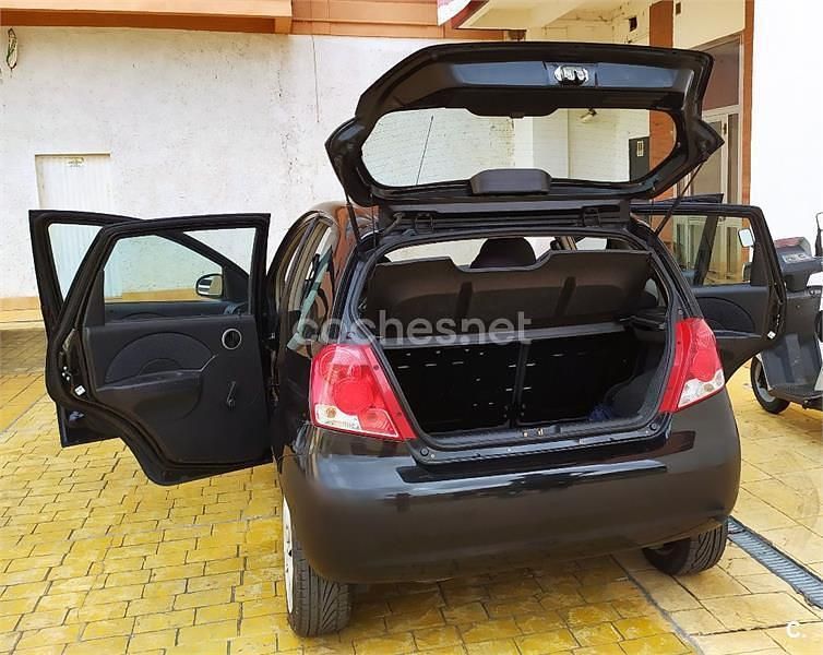 Usado Chevrolet Kalos SE 94 CV (69 kW) 2007 Negro Berlina