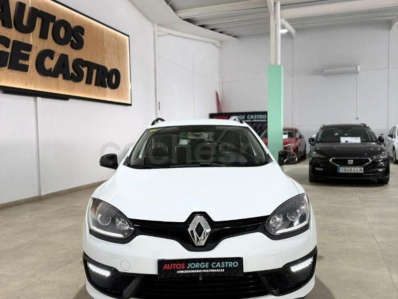 Usado Renault Mégane GrandTour LIMITED 110 CV (80 kW) 2014 Blanco Familiar