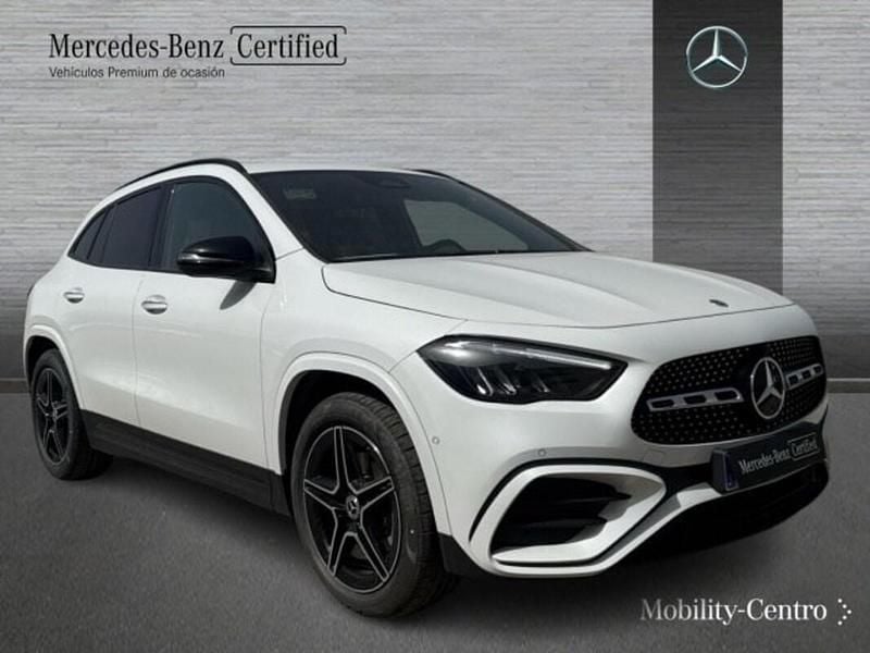 Brugt Mercedes GLA200 AMG line 150 HK (110 kW) 2024 Hvid SUV