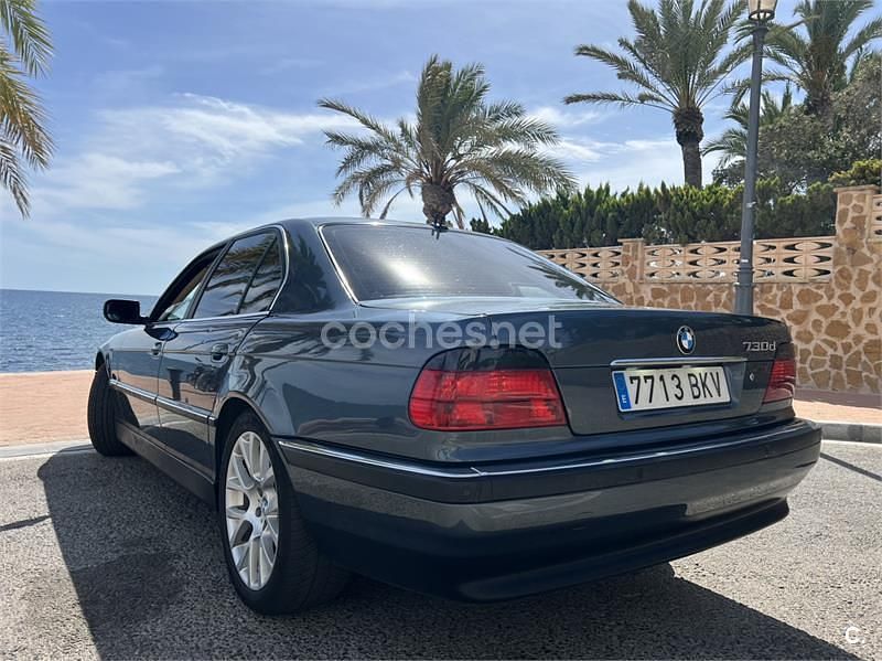 Usado BMW 730 184 CV (135 kW) 2001 Gris / plata Berlina