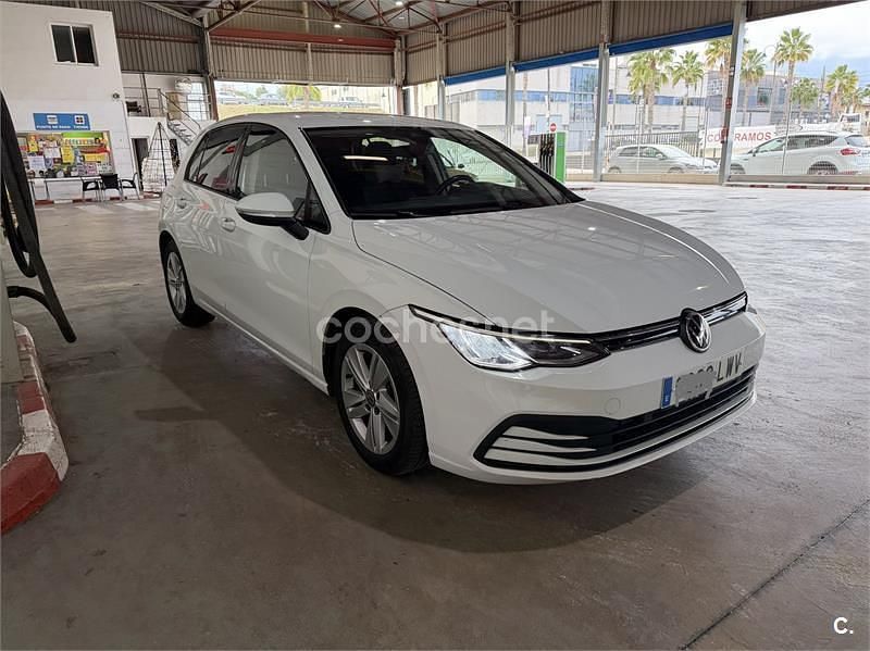 Usado VW Golf VII Life 150 CV (110 kW) 2021 Blanco Utilitario