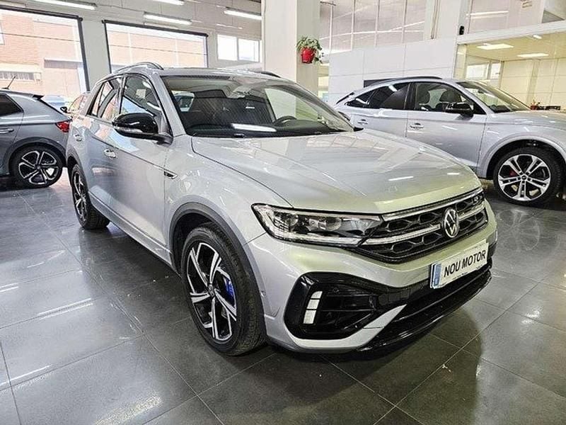 Usado VW T-Roc R 300 CV (220 kW) 2024 Gris SUV