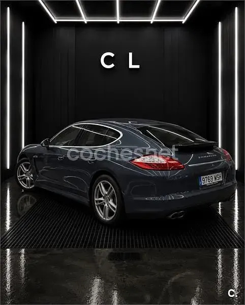 Usado Porsche Panamera 400 CV (294 kW) 2010 Azul Utilitario