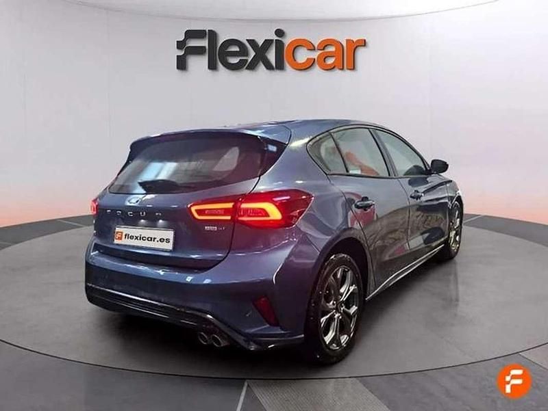 Usado Ford Focus ST-Line 125 CV (91 kW) 2023 Azul Berlina