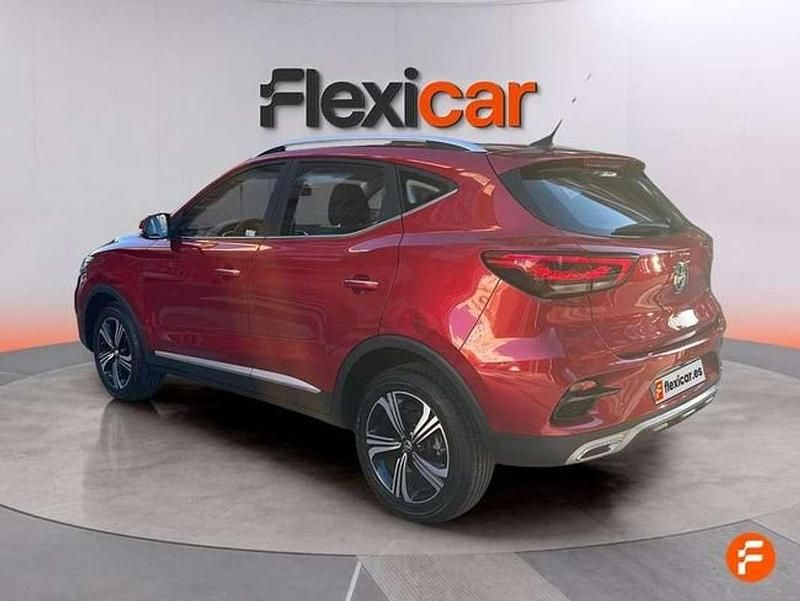 Usado MG ZS Comfort 116 CV (85 kW) 2025 Rojo SUV