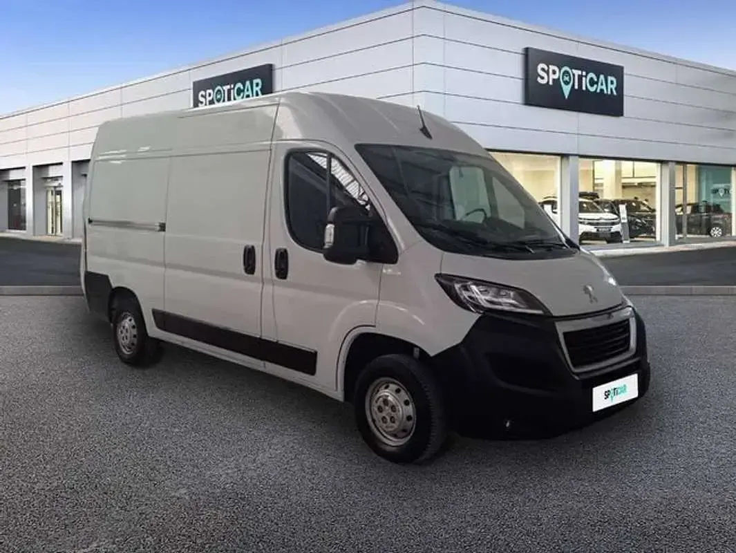 Usado Peugeot Boxer S 140 CV (102 kW) 2021 Blanco Van