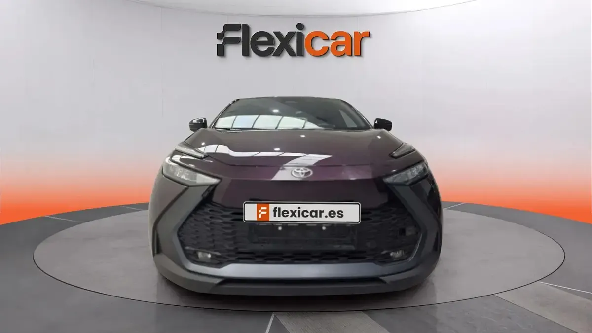 Usado Toyota C-HR Active 140 CV (102 kW) 2024 Violeta SUV
