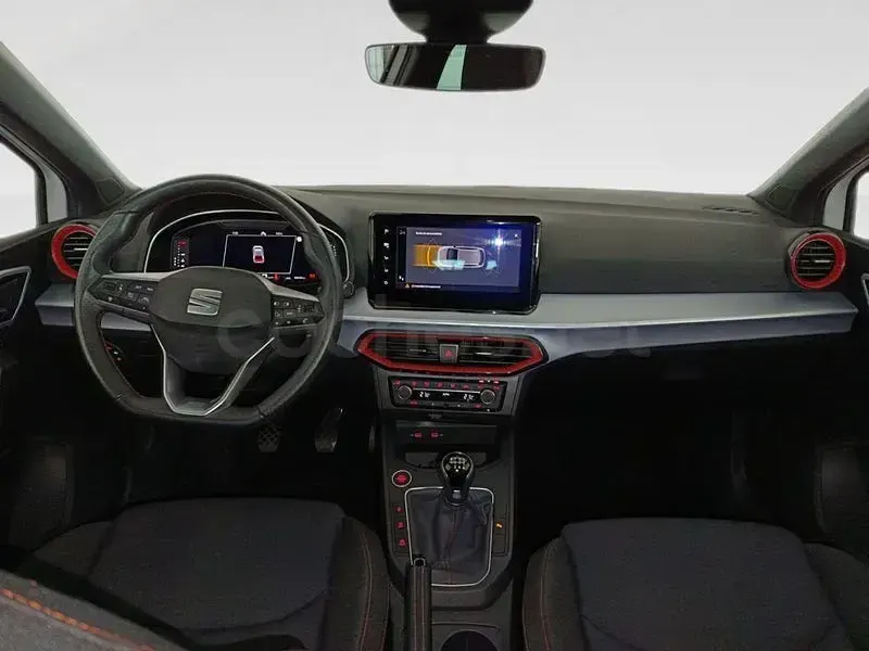 Usado Seat Ibiza FR 115 CV (84 kW) 2024 Blanco Utilitario