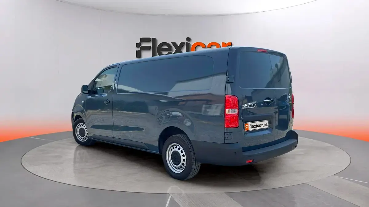 Usado Citroën Jumpy 102 CV (75 kW) 2022 Azul Monovolumen