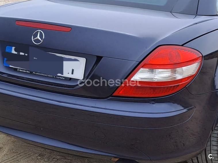 Usado Mercedes SLK200 163 CV (119 kW) 2005 Azul Descapotable