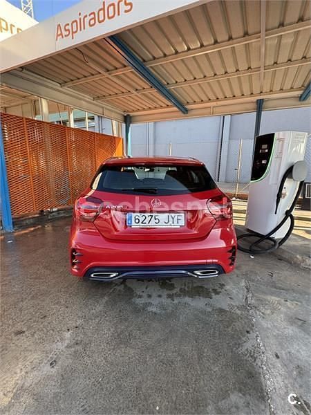 Usado Mercedes A200 AMG line 136 CV (100 kW) 2017 Rojo Berlina