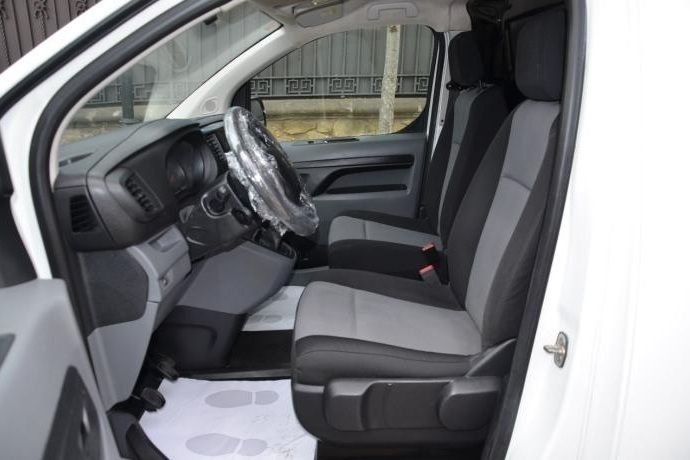 Usado Peugeot Expert S 115 CV (84 kW) 2017 Blanco Van