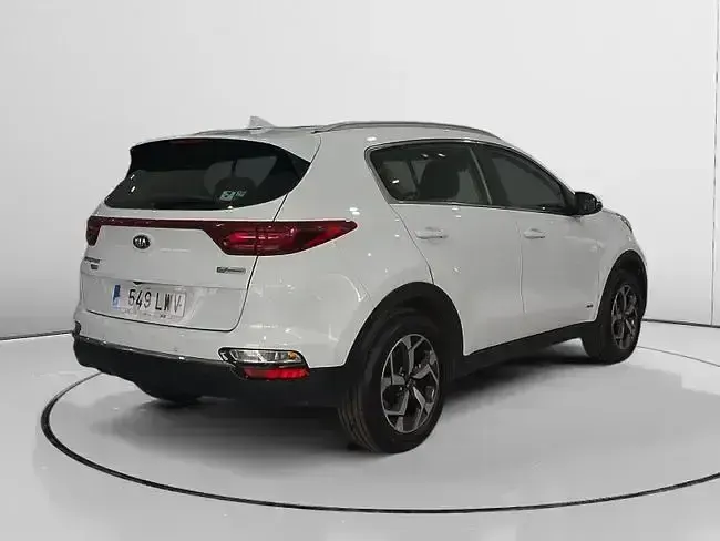 Usado Kia Sportage 150 CV (110 kW) 2022 Blanco SUV