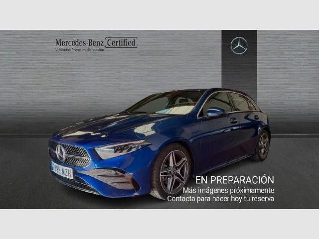 Usado Mercedes A200 163 CV (119 kW) 2025 Azul espectral magno (manufaktur)