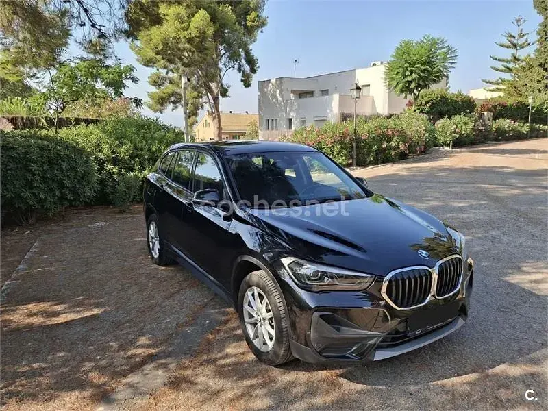 Usado BMW X1 Advantage 140 CV (102 kW) 2020 Negro SUV