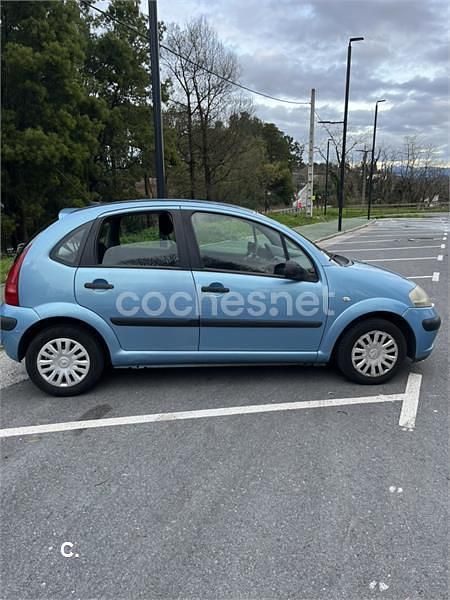 Usado Citroën C3 Furio 70 CV (51 kW) 2005 Azul Berlina