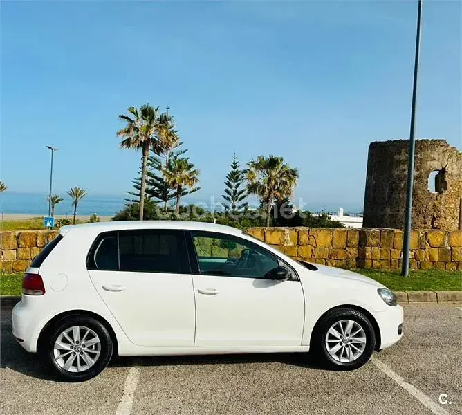 Usado VW Golf VI Sport 105 CV (77 kW) 2010 Blanco Utilitario