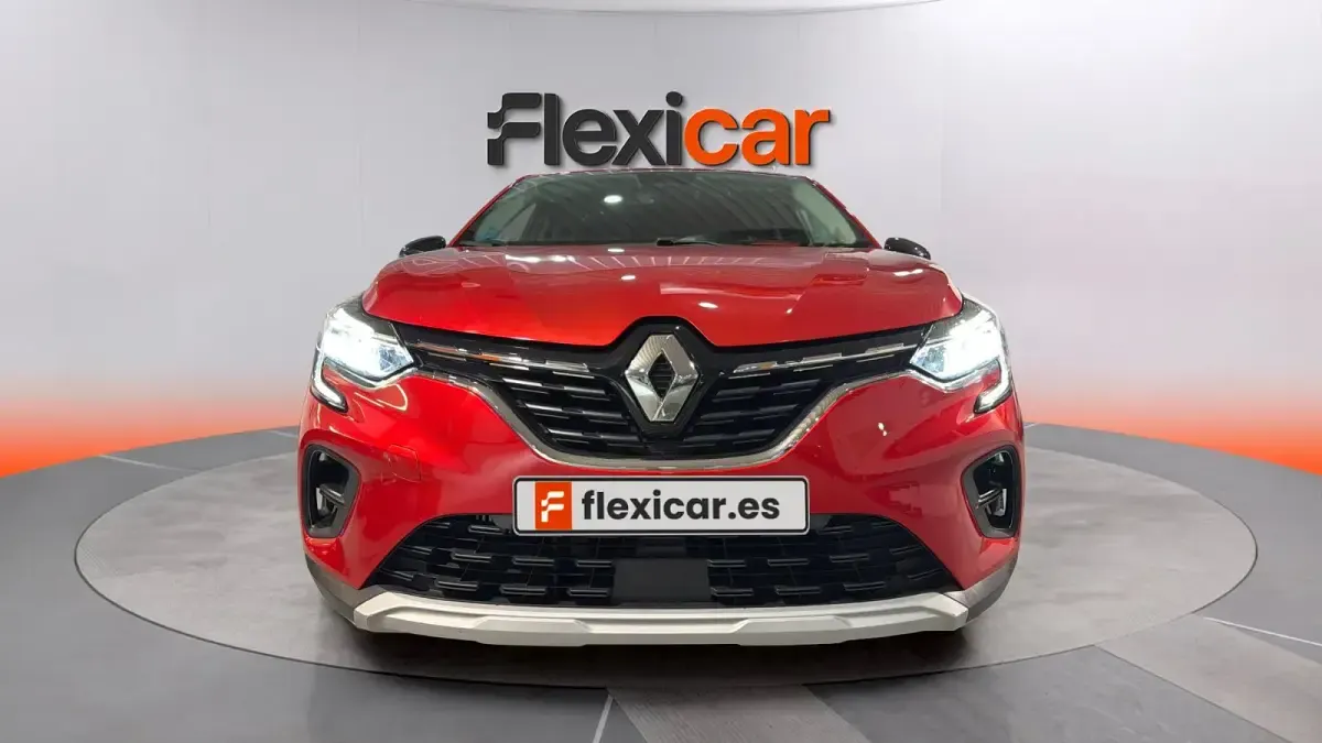 Usado Renault Captur Zen 101 CV (74 kW) 2020 Rojo SUV