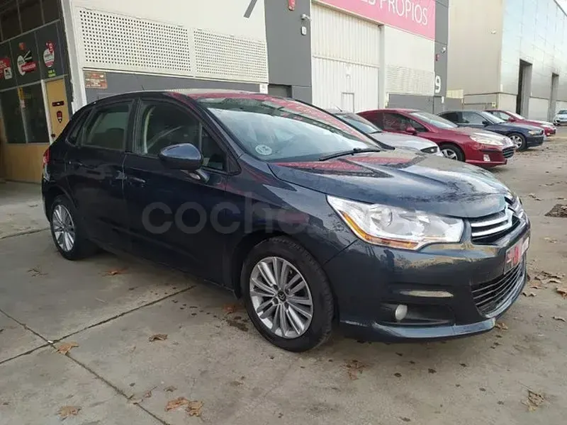Usado Citroën C4 Tonic 92 CV (67 kW) 2013 Gris / plata Berlina