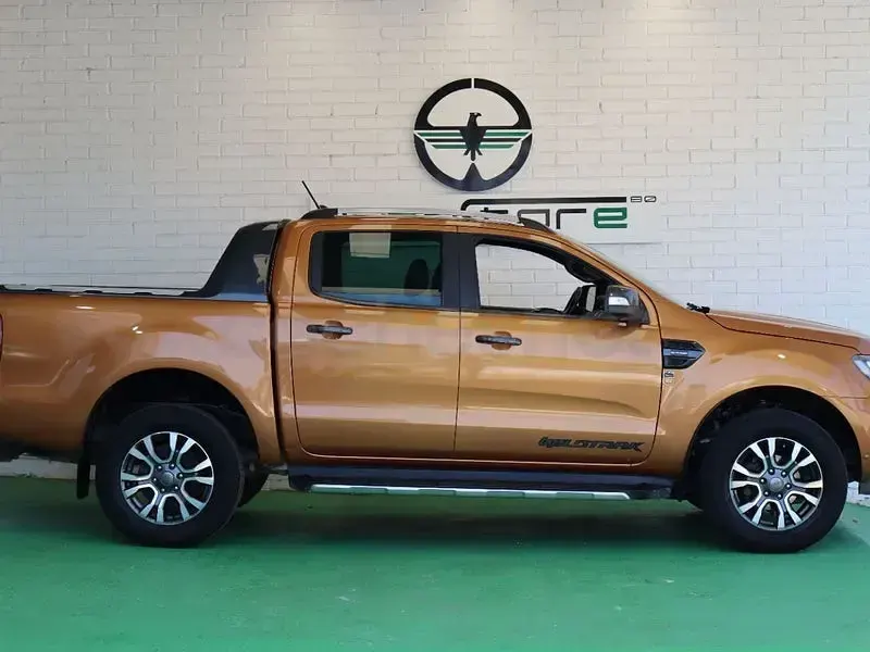 Usado Ford Ranger Wildtrack 213 CV (156 kW) 2019 Naranja Pickup/Camioneta
