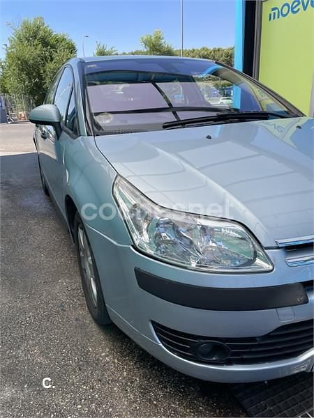 Usado Citroën C4 92 CV (67 kW) 2007 Gris / plata Berlina