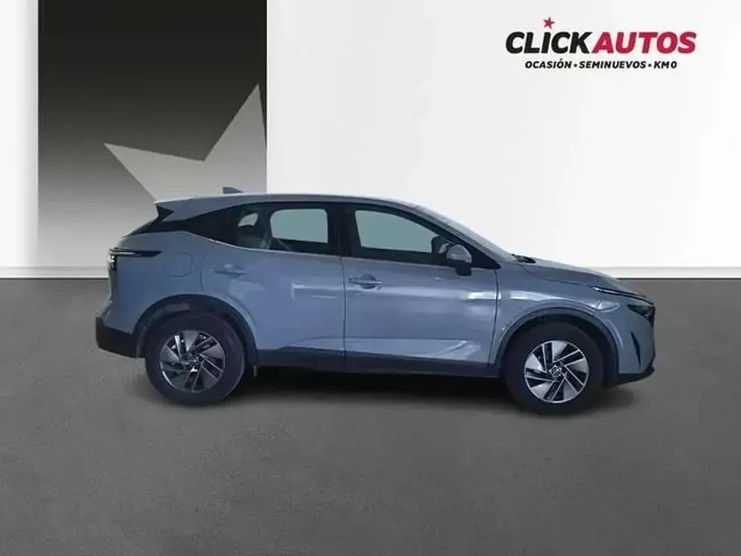 Usado Nissan Qashqai Acenta 140 CV (102 kW) 2025 Gris SUV