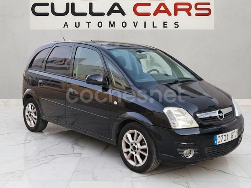 Usado Opel Meriva Cosmo 100 CV (73 kW) 2010 Negro Monovolumen