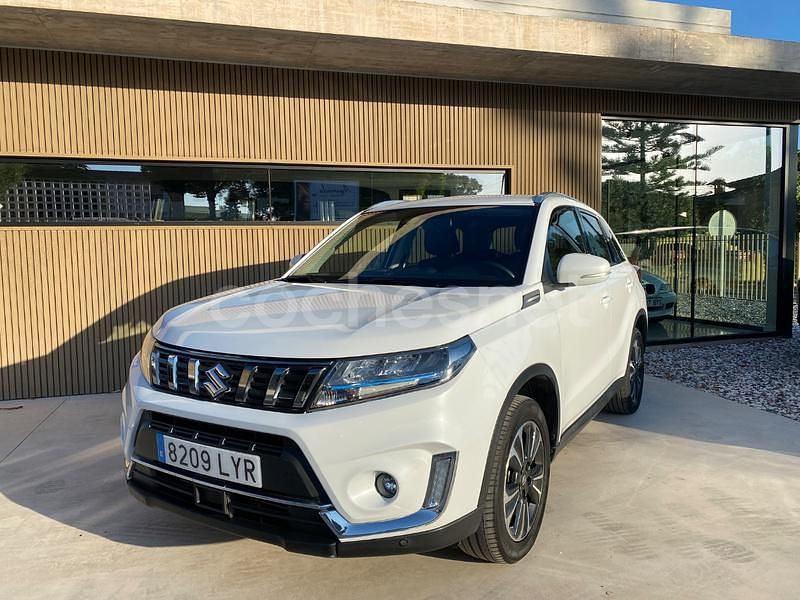 Blanco Usado 2022 Suzuki Vitara GLX SUV | 19.500 € (Precio justo) - Imagen 1/4