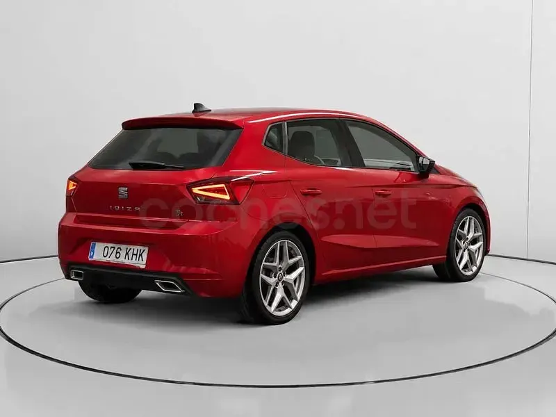 Usado Seat Ibiza FR 115 CV (84 kW) 2018 Rojo Utilitario