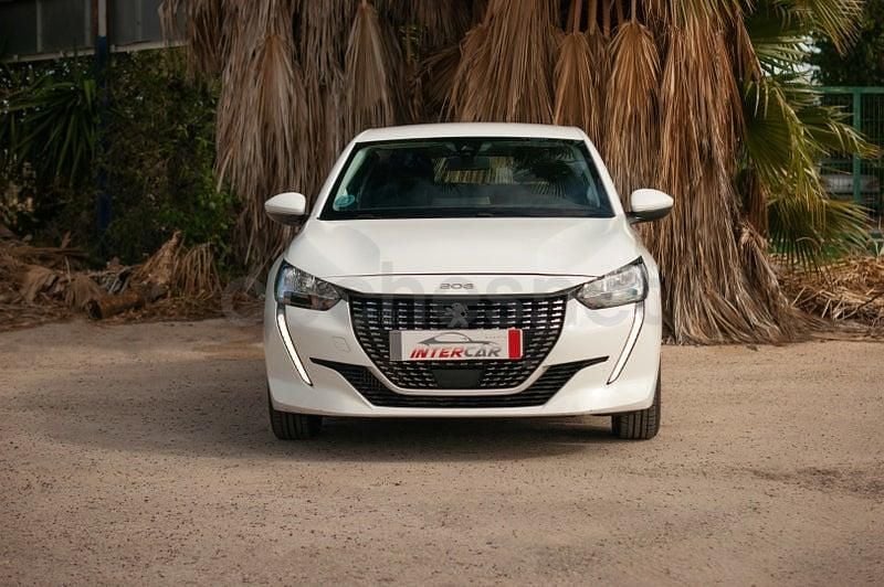 Usado Peugeot 208 Active 100 CV (73 kW) 2021 Blanco Utilitario