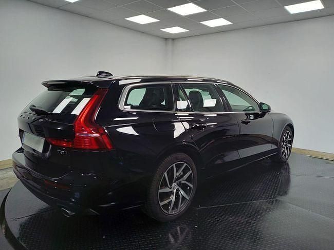 Usado Volvo V60 Business Edition 392 CV (288 kW) 2019 Negro Familiar