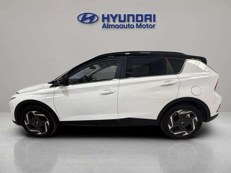 Usado Hyundai Bayon 102 CV (75 kW) 2025 Blanco SUV
