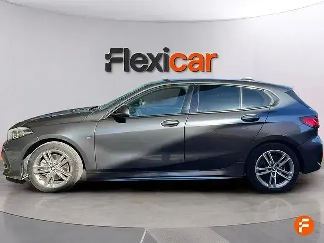 Usado BMW 118 150 CV (110 kW) 2021 Gris Utilitario