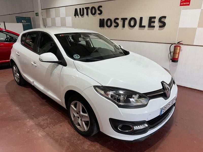 Blanco Usado 2015 Renault Mégane III Business | 5750 € (Buen precio) - Imagen 1/4