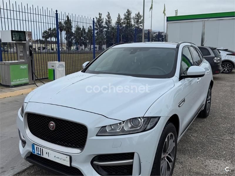 Blanco Usado 2019 Jaguar F-Pace R-Sport SUV | 17.900 € (Precio justo) - Imagen 1/4