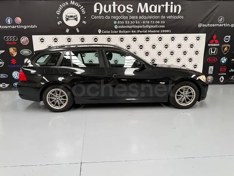 Usado BMW 320 170 CV (125 kW) 2010 Negro Familiar