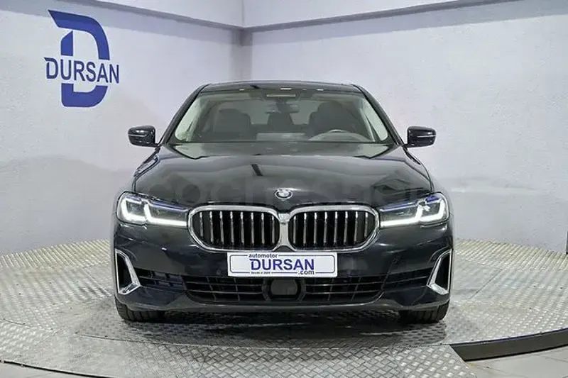Usado BMW 530 Comfort Edition 252 CV (185 kW) 2023 Negro Berlina