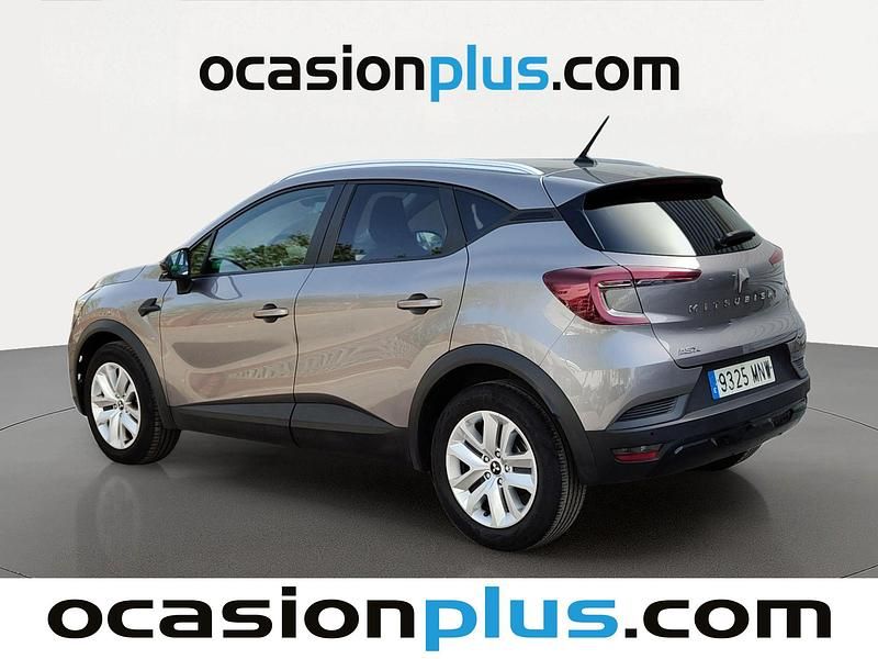 Usado Mitsubishi ASX Motion 91 CV (66 kW) 2024 Gris SUV