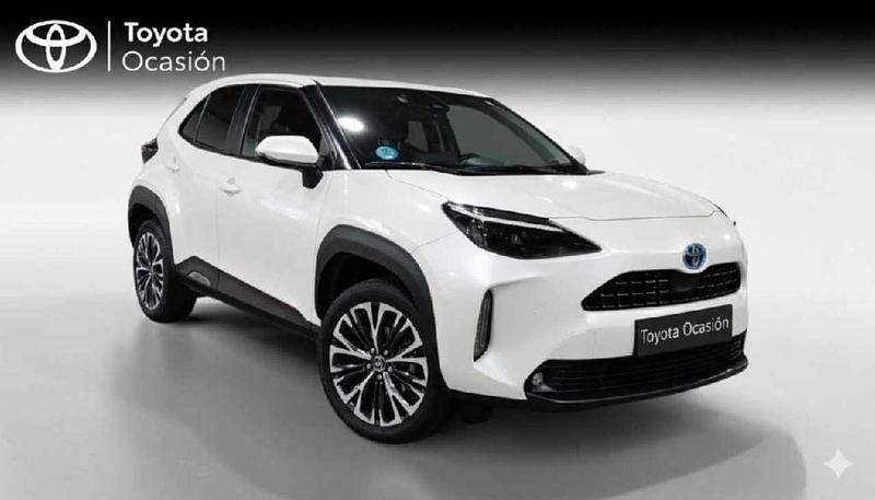 Usado Toyota Yaris Cross Style 116 CV (85 kW) 2022 Blanco SUV