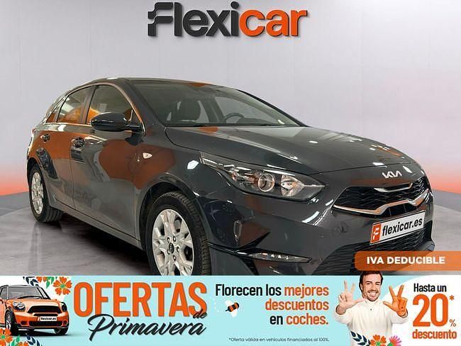 Usado Kia Ceed 100 CV (73 kW) 2022 Gris Utilitario