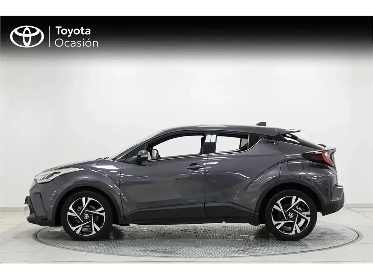 Usado Toyota C-HR Advance 122 CV (89 kW) 2023 Gris SUV