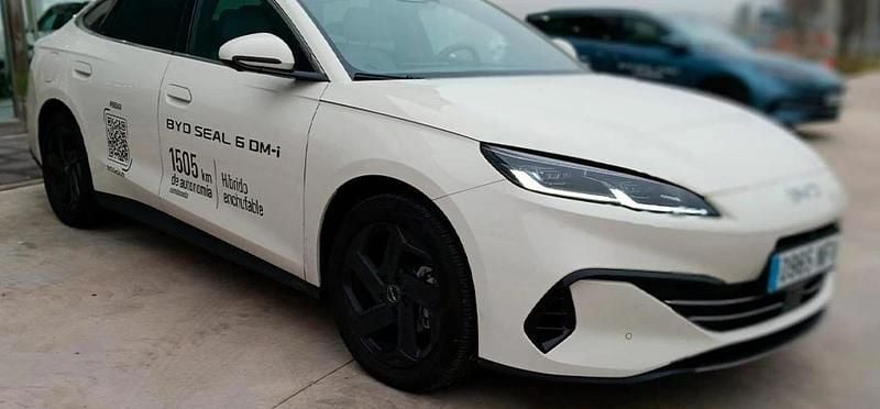 Sandstone Usado 2025 BYD Seal Comfort Berlina | 31.800 € (Precio justo) - Imagen 1/4
