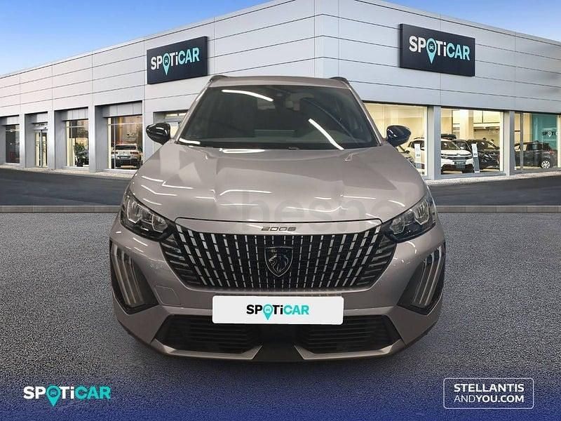 Usado Peugeot 2008 Allure 145 CV (106 kW) 2025 Gris / plata SUV