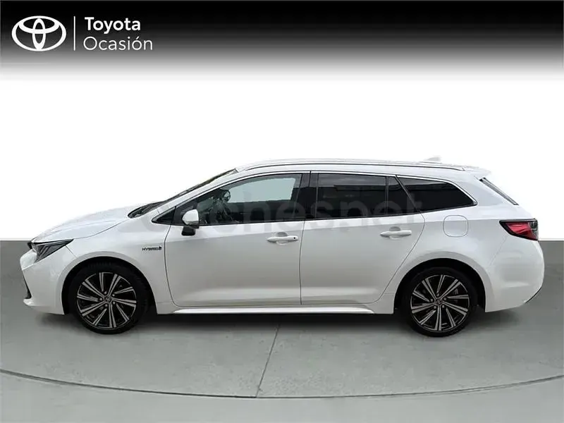 Usado Toyota Corolla Sport 122 CV (89 kW) 2022 Blanco Familiar