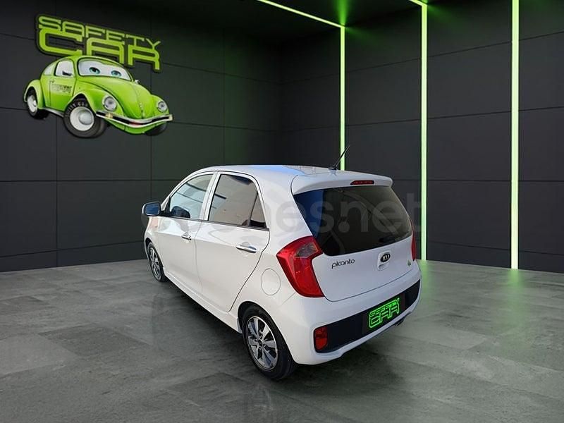 Usado Kia Picanto 69 CV (50 kW) 2014 Blanco Utilitario